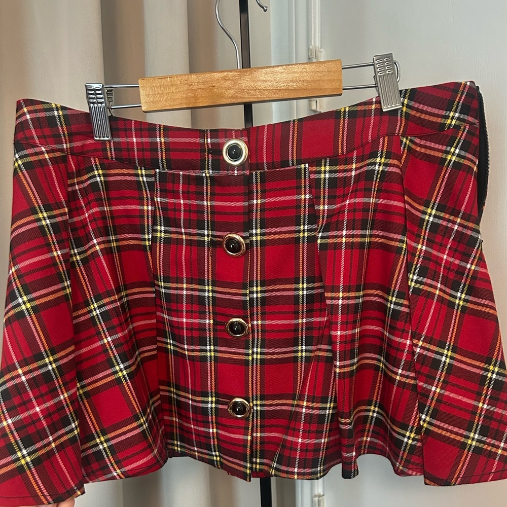 MAJORELLE Shane Mini Skirt in Red Plaid